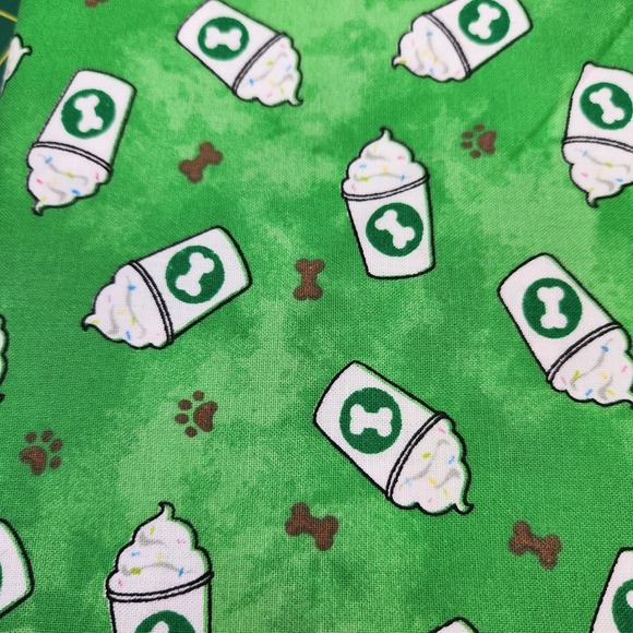 Jo-Ann Other - 1 Yard Cotton Pup Cup Joanns Fabric per 1 yard Green White Dog Bone Puppy new